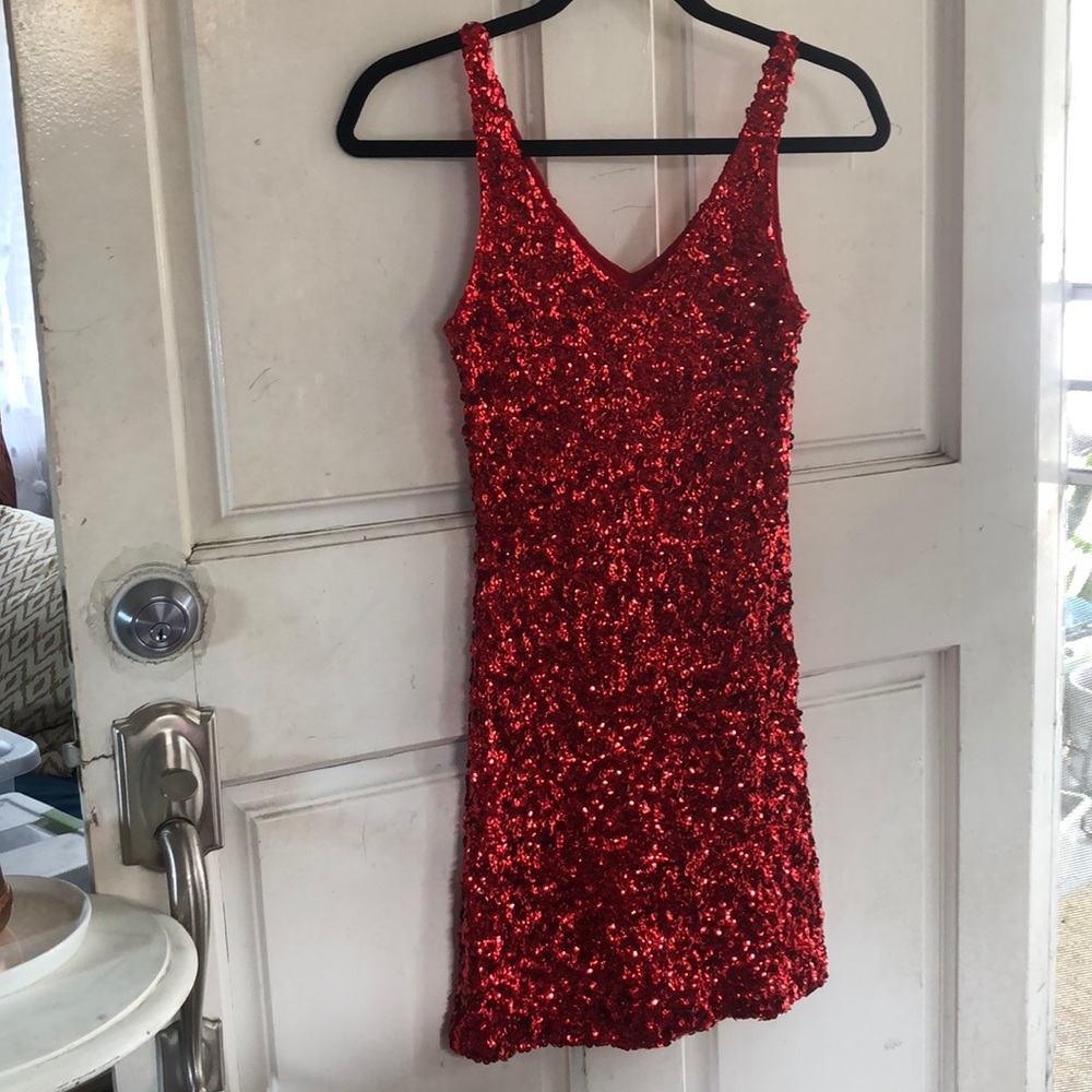 VINTAGE RED SEQUINS MINI DRESS